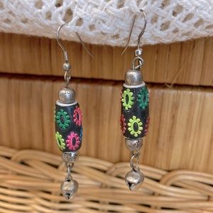 Handcrafted Native American Unique Design Jewelry Earrings !